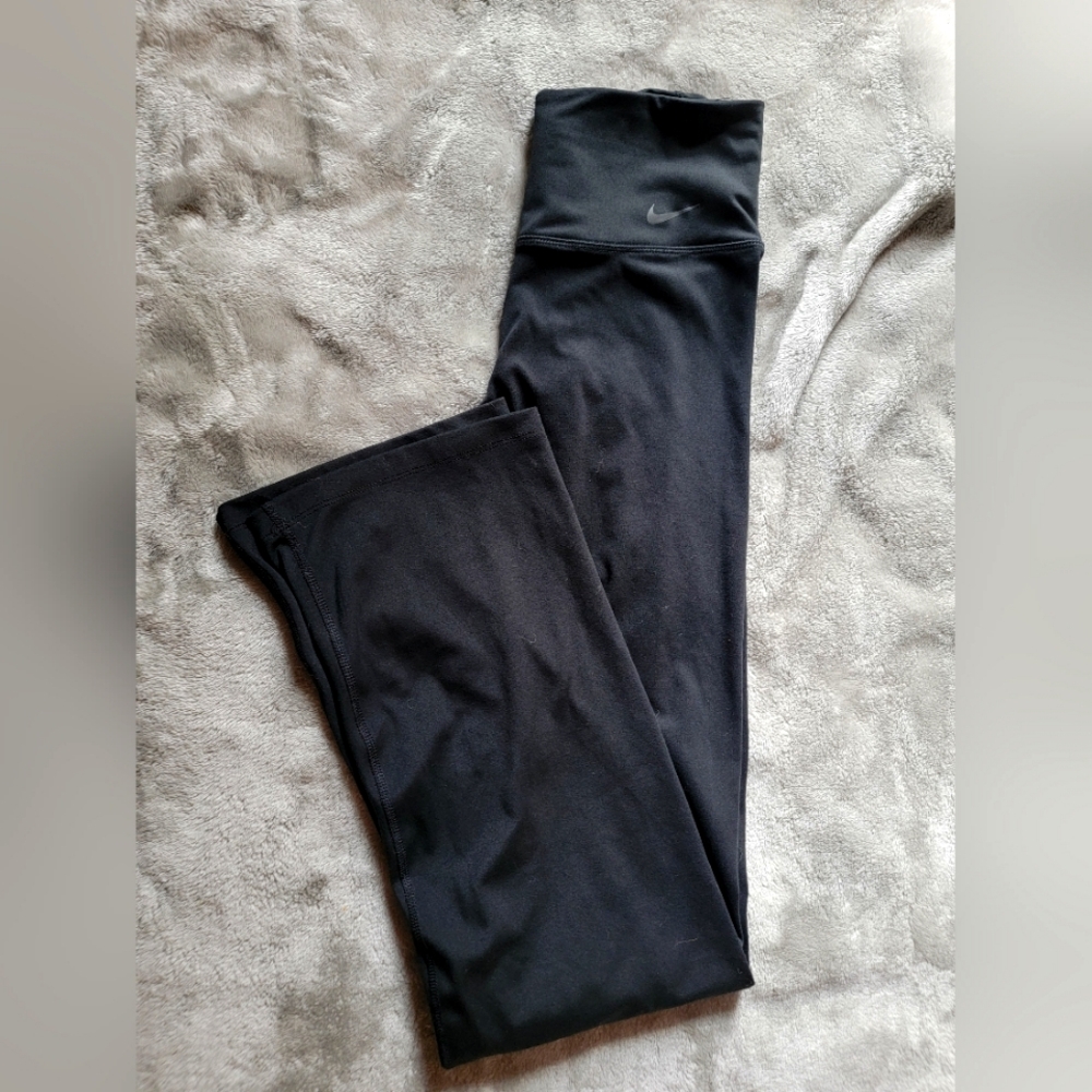 Nike dri-fit straight leg